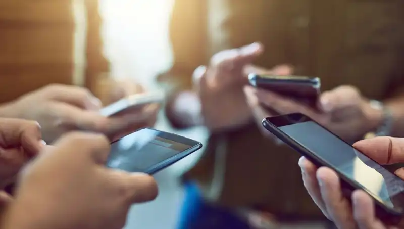 Oppo A5 Pro 4G: Uygun Fiyata Başarılı Performans Sunan Yeni Akıllı Telefon