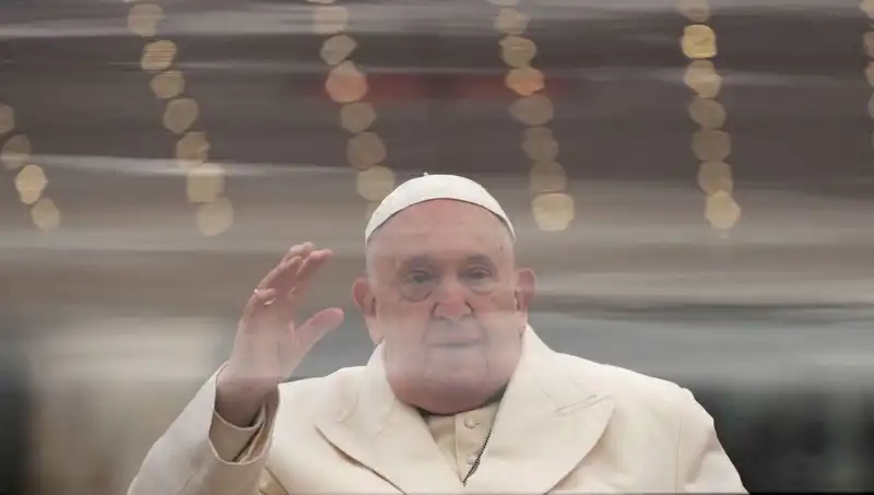 Papa Francis Hastaneden Sesli Mesajıyla Dünyaya Umut Yaydı