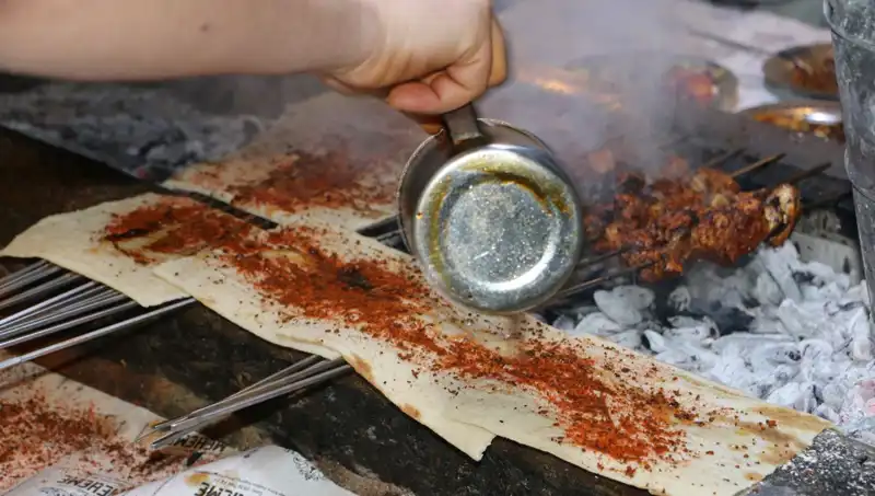 Bayramda 50 Ton Tescilli Ciğer Kebabı Tüketildi! Lezzetin Zirvesi