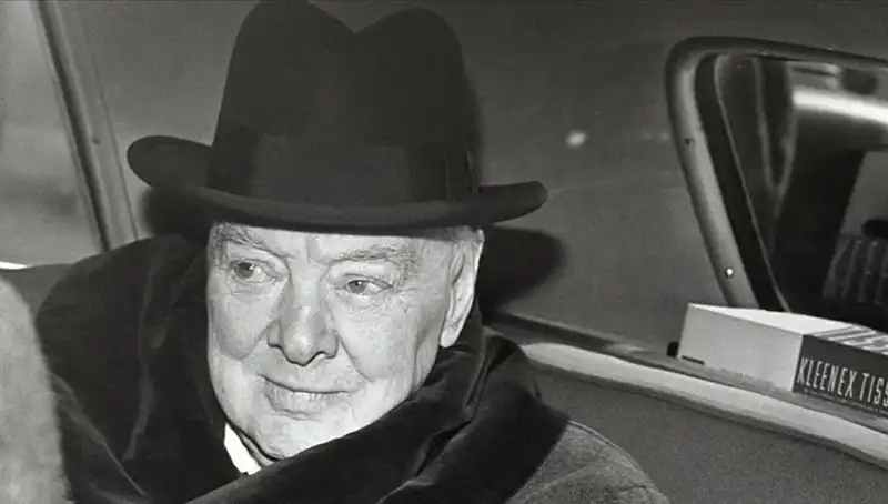 Tarihin İzleri: Churchill’in Bekar Evi 3,75 Milyon Sterline Satışta