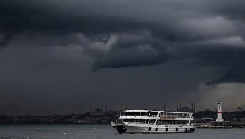 İstanbul'da Dağları Delen Sağanak Yağışlar Geliyor!