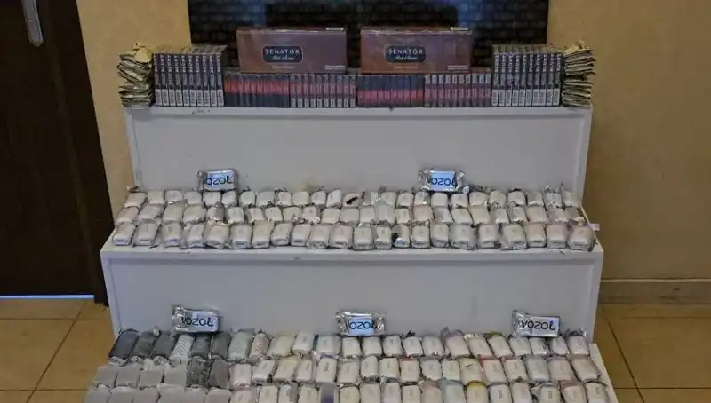 Gümrük Kaçağı Sigara Operasyonu: Yerel Polis Büyük Bir Başarıya İmza Attı