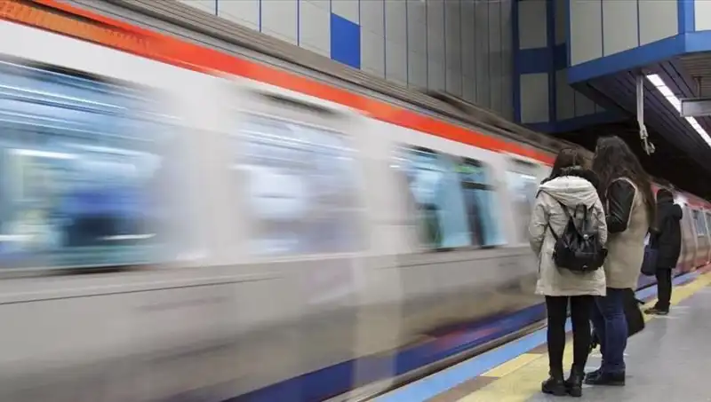 Taksim Metro İstasyonu Bugün Neden Kapalı? Tüm Ayrıntılar Burada!