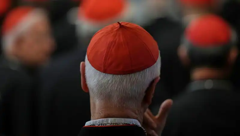 Yeni Papa Seçimi İçin Konklav Tarihi Açıklandı: Neler Olacak?