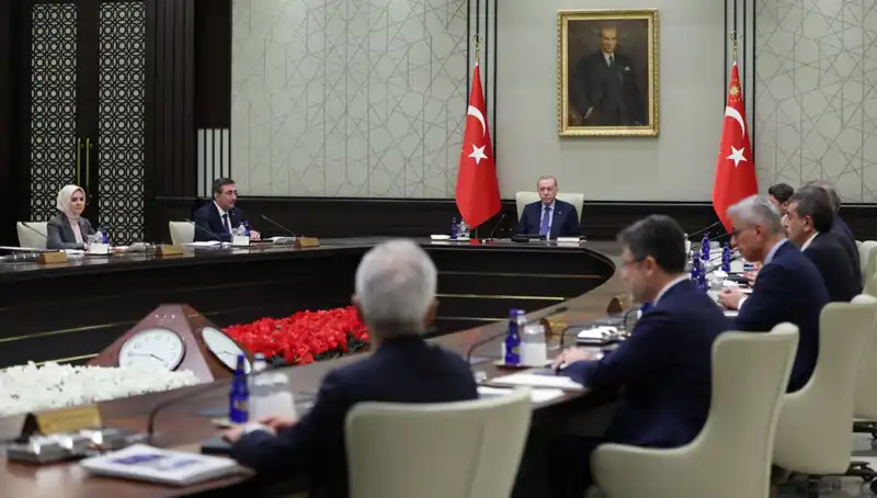 Kabine Üyeleri 1 Mayıs’ta İşçilerin Yanında Olduğunu Açıkladı