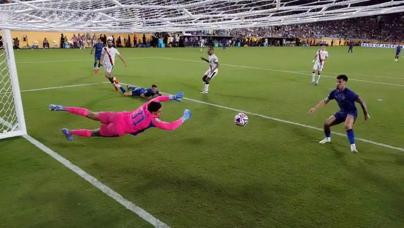 Galatasaray, Ederson Transferi İçin Son Hazırlıklarını Tamamladı!