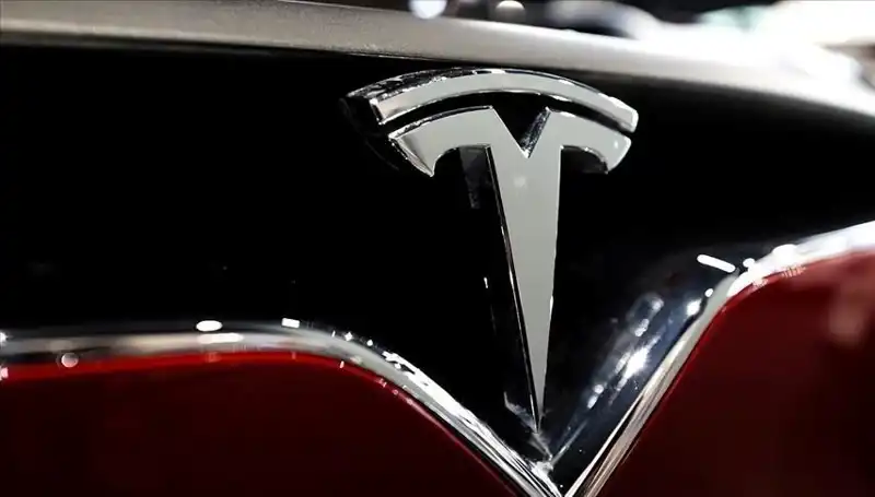 Tesla’da Ucuz Model Tartışmaları Devam Ederken FSD Bekleyenler Ne Yapacak?