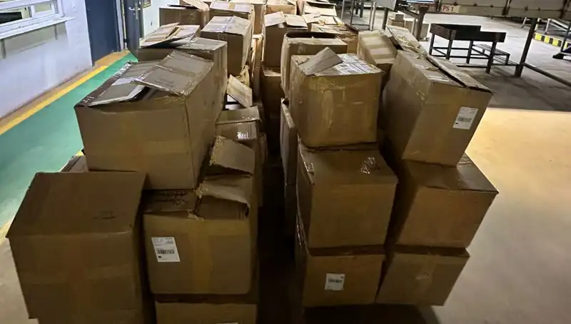 Kargo Depolarında Kaçak Tütün Operasyonu: Yüzlerce Kilo Ele Geçirildi