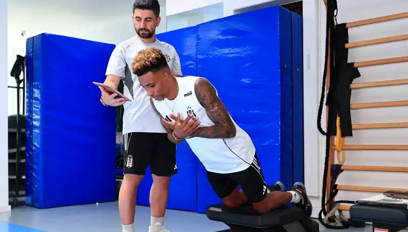Beşiktaş'ta Yeni Sezon Öncesi Sağlık Kontrolleri Yapılıyor