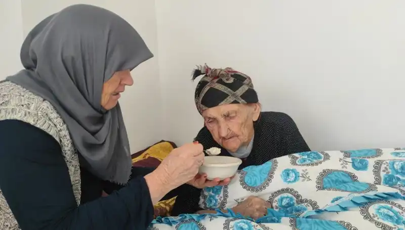 102 Yaşındaki Kezik Nine’nin Uzun Yaşam Sırrı: Bir Besin Mi?