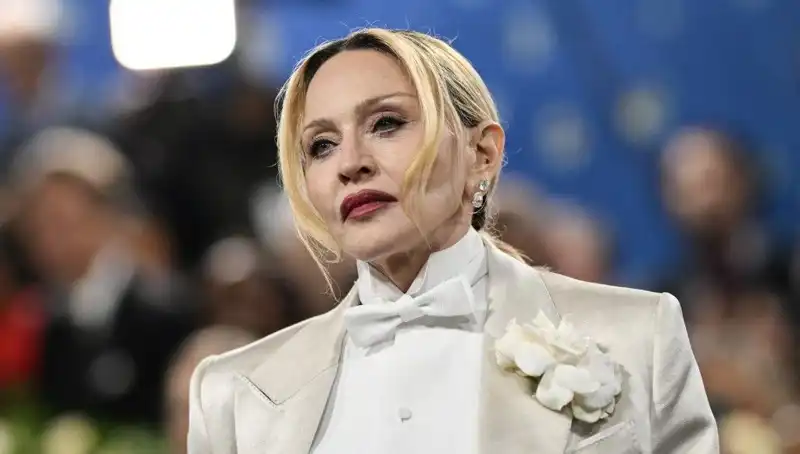 Madonna’nın Yeni Diyeti: Kanserle Mücadele mi Yoksa Yanlış Bilgilendirme mi?