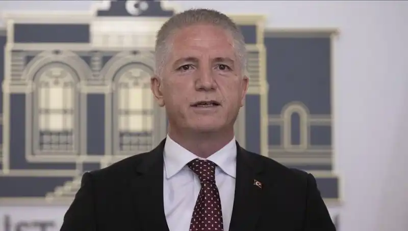 Vali Gül'den Vatandaşa Dolandırıcılık Uyarısı: Dikkat Edin, İstismar Büyüyor!