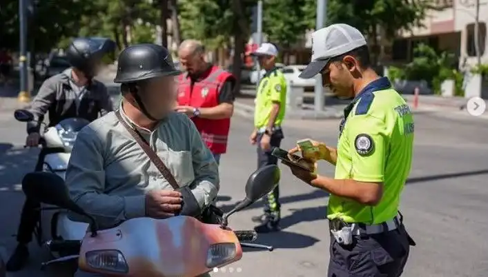 Isparta'da Trafik Denetimleri Sıkılaşırken, Güvenlik Önlemleri Artıyor