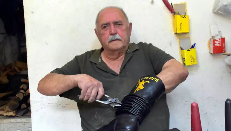 Tireli Hasan Usta: 64 Yıldır Eşsiz El Yapımı Ürünler Sunuyor