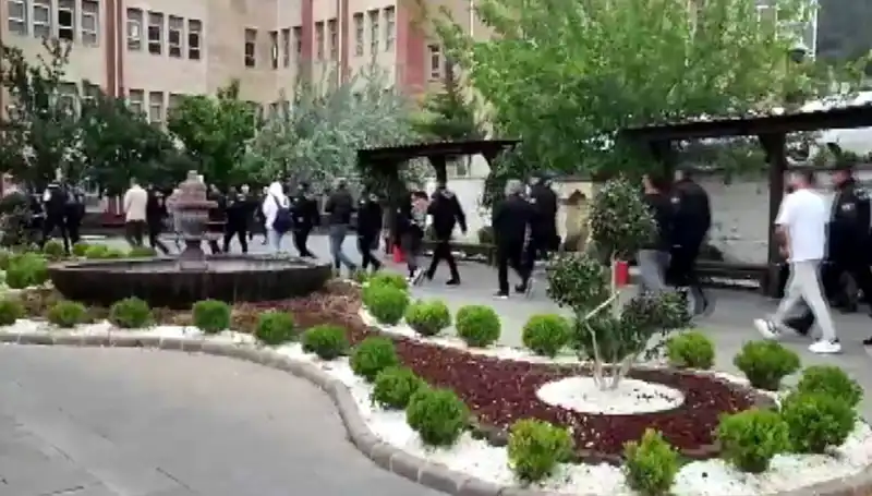 200 Milyon Liralık Vurgun: Yerel İş Adamlarına Operasyon Yapıldı!