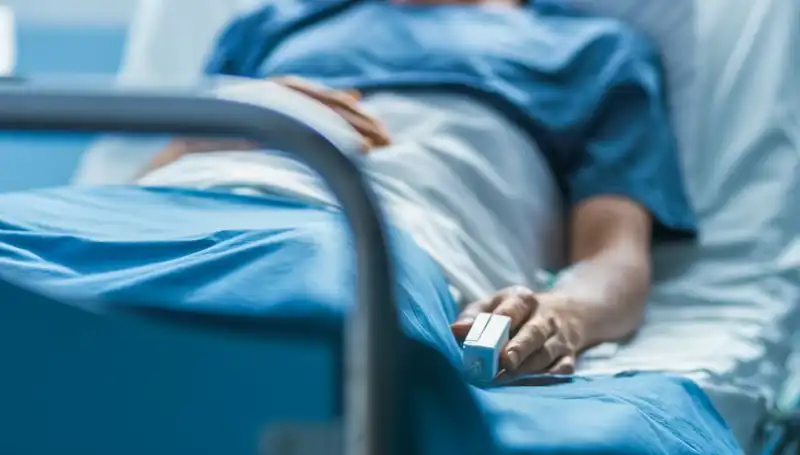 Mide Ağrısı Şikayetiyle Gittiği Doktorun Cevabı Şoke Etti!