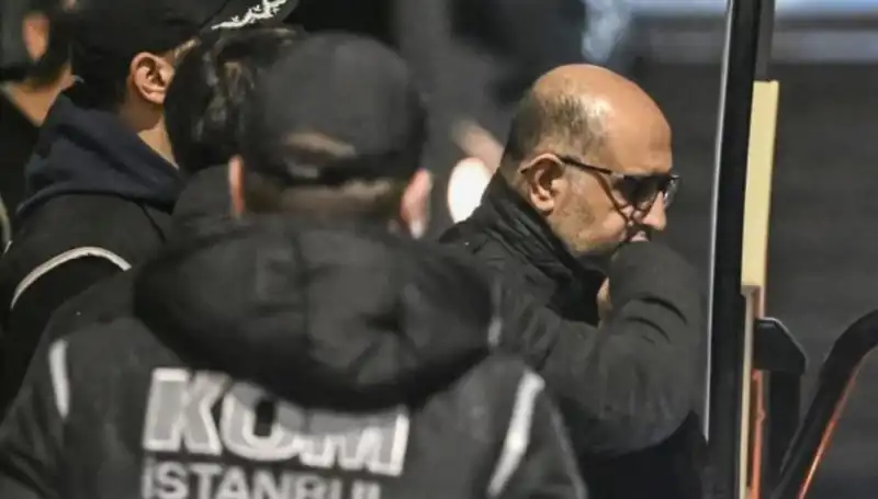 Aziz İhsan Aktaş’ın Ev Hapsi Kaldırıldı, Yeni Dönem Başlıyor