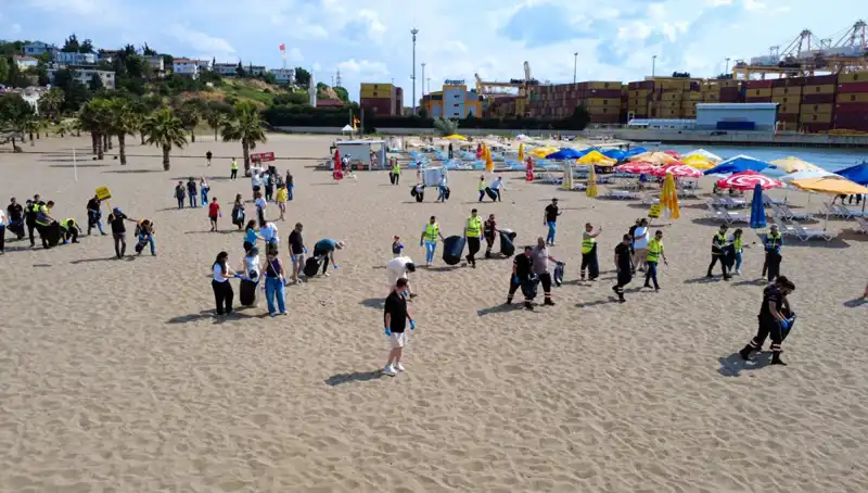 Plajlarımızda Doğa İçin Birlikte Temizlik Etkinliği Gerçekleşti