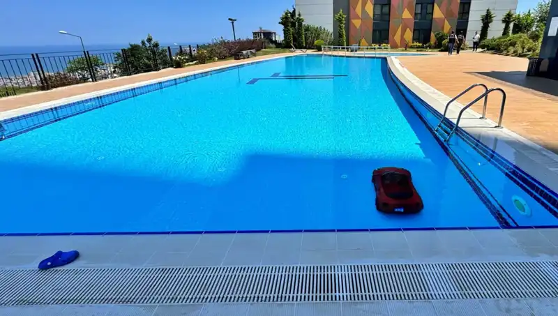 Samsun'da Küçük Çocuğun Akülü Arabasıyla Havuzda Yaşadığı Korkunç Kaza