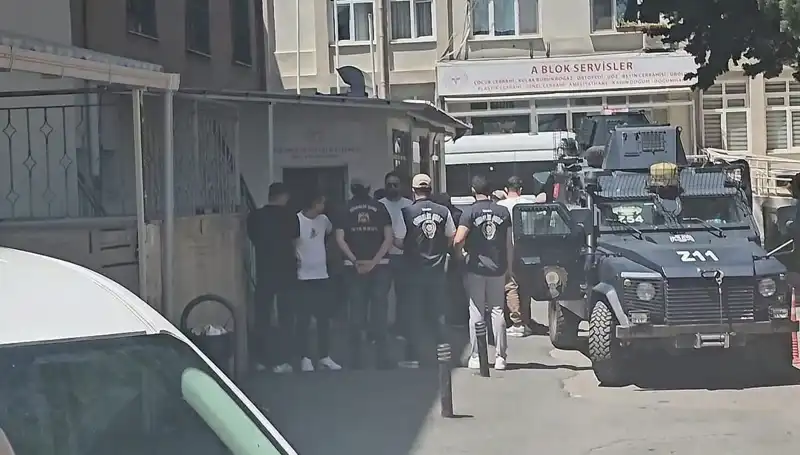 Leman Dergisi Soruşturmasında Gözaltıların Ardından Gelen Tutuklamalar ve İfadeler