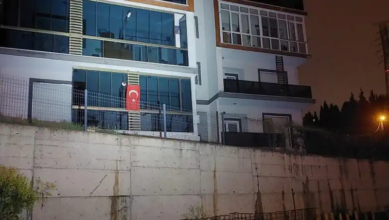 Sakarya'da 4 Katlı Apartman Acil Tahliye Edildi: Nedenleri ve Süreci