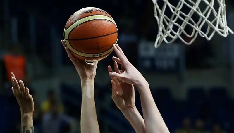 Kadın Basketbolda Fenerbahçe-Beşiktaş Yarı Finali: Sıradışı Bir Rekabet Daha Başlıyor