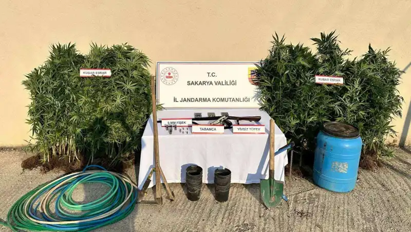 Sakarya’da Uyuşturucu Operasyonu: İki Kişiden Biri Tutuklandı!
