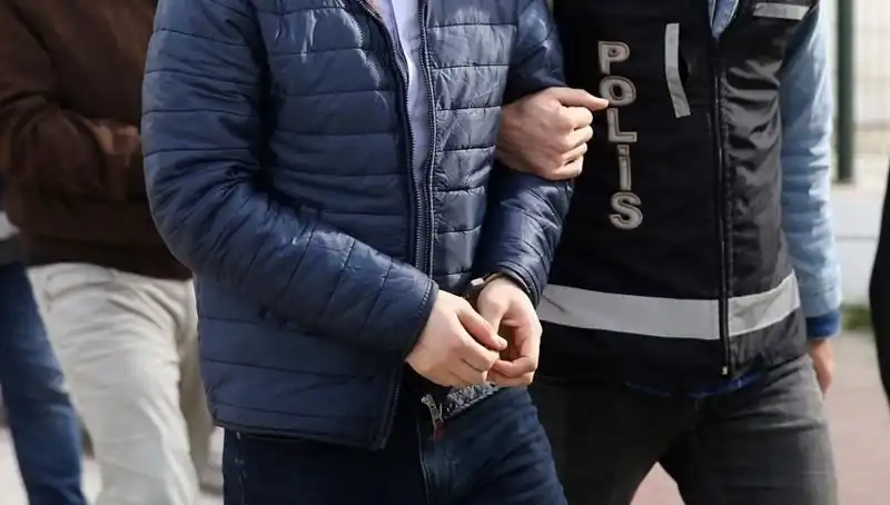 Hırsızların Suç Üstü Yakalandığı Olayda 5 Kişi Tutuklandı