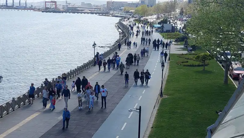 Tekirdağ'da Yaşlı Nüfus Oranı %10,2'ye Ulaştı: Gelecekte Bizi Neler Bekliyor?
