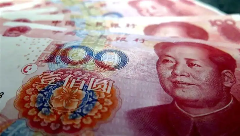 Yuan’ın Değer Kaybı: Çin Ekonomisi Hangi Yöne Gidiyor?