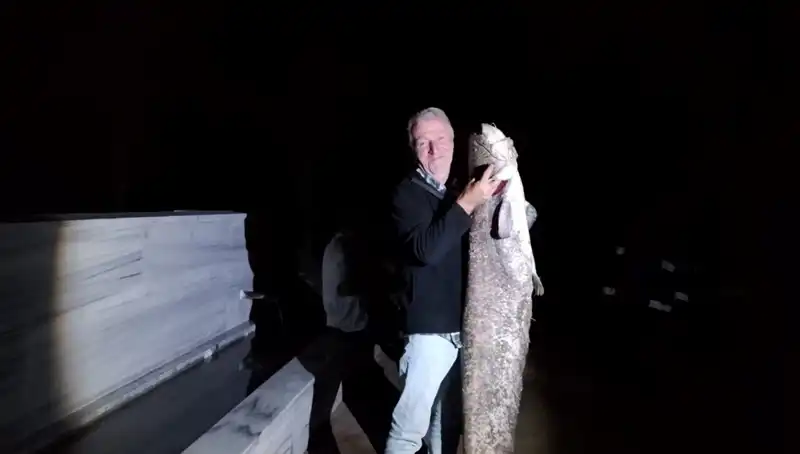 Barajda Yakalanan Balık, Dev Ağırlığıyla Avcıyı Şaşırttı!