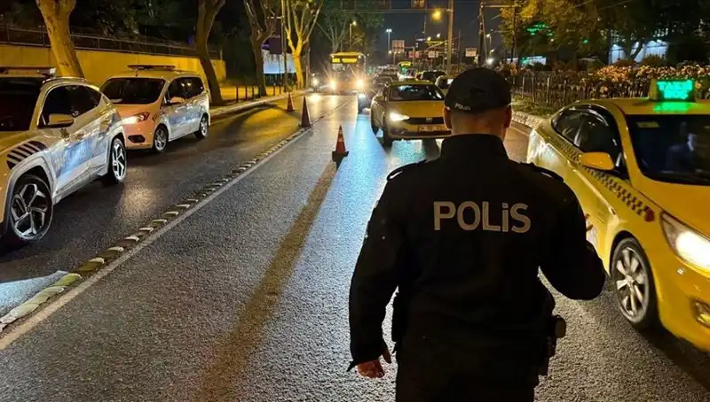İstanbul’da Huzur Operasyonu: 1.500 Kişi Gözaltına Alındı