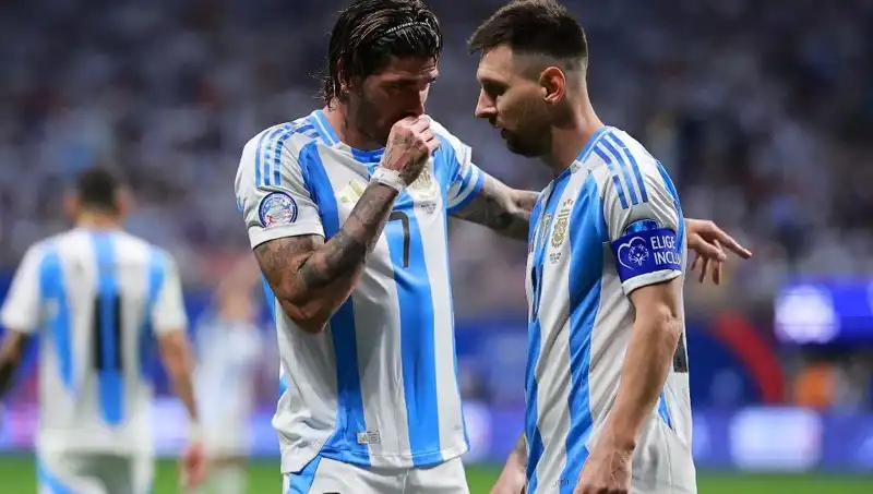 Messi'nin Yanında Yeni Bir Yüz: Rodrigo de Paul Yeniden Buluştu