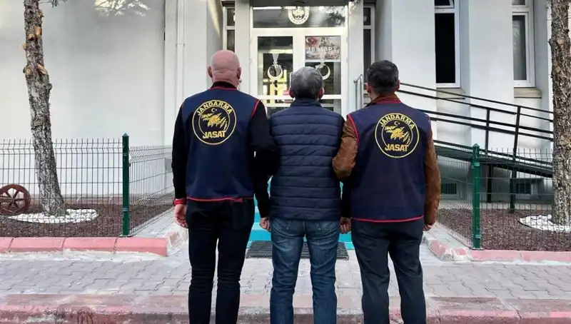 MİT TIR'larının Durdurulmasında Rol Oynayan Emniyet Müdürü Yakalandı!