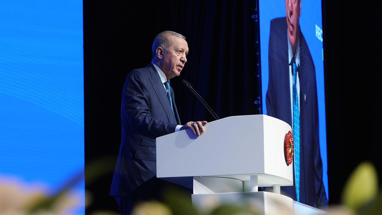 Cumhurbaşkanı Erdoğan'dan engelli öğretmenlere müjdeli haber