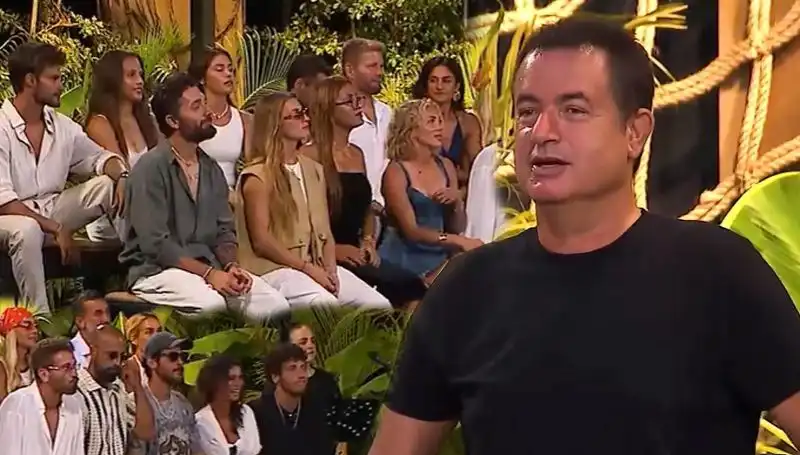 Survivor'da Birleşme Partisi Coşkusu: Takımların Şarkı Yarışmasındaki Performansı