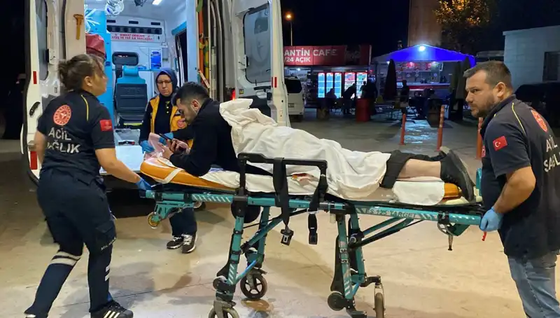 Kavga Eden Çiftçi Uyardı, Bacağından Bıçaklandı: Olayın Perde Arkası