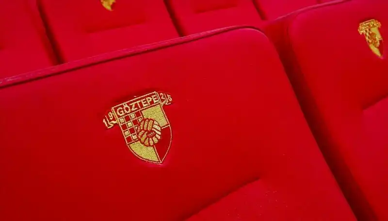 Göztepe'nin Yeni İsimleri: Junior Olaitan ile Anlaşma Sağlandı