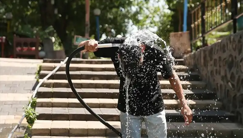Yazın Sıcağına Veda: Hafta Sonunda Kavrulacak Hava Bekleniyor!