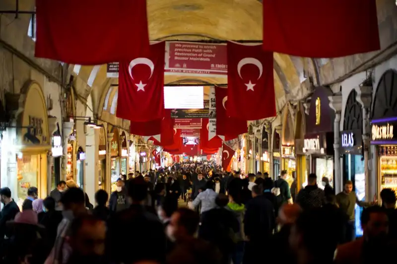 Kapalıçarşı’da 100 Milyon Liralık Vurgun: İddialar ve Detaylar