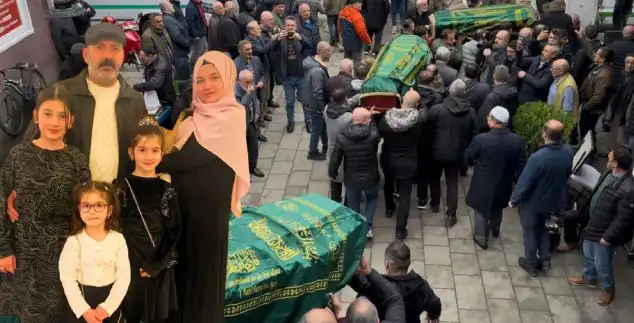 Rize, Strasbourg'da Hayatını Kaybeden Kız Kardeşlere Son Görev