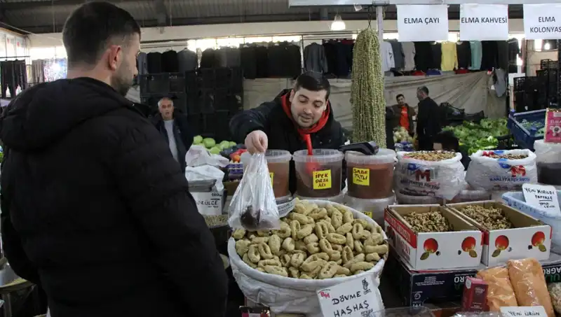 Halkın "Sarı Altını" Gramın Fiyatını Geçti: Piyasada Neler Oluyor?