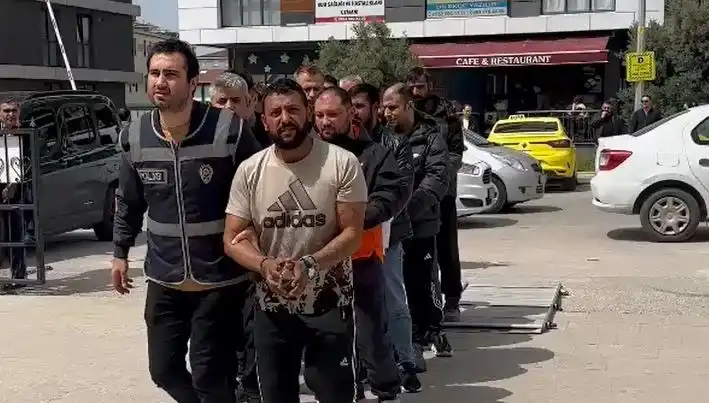 Edirne’de Büyük Çaplı Operasyon: Yedi Firari Suçlu Yakalandı