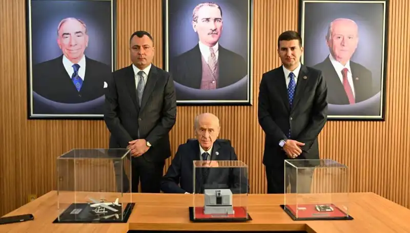 Bahçeli, Ülkü Ocakları'nda Gençlerle Buluştu: Yeni Vizyon ve Hedefler