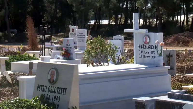 Antalya'da Yabancıların Aile Mezarlığına Yoğun İlgi: Sebepler ve Etkileri