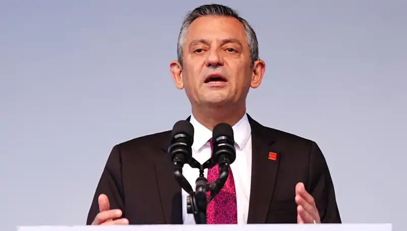 Özel'den Komutanların Dava Kararına Sert Tepki: Adalet Mi Sağlanıyor?