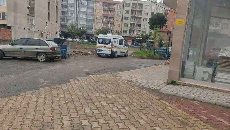 4. Kattan Düşen Kadın Hastaneye Kaldırıldı, Durumu Ciddi