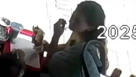 Saçını Koparıp Tostuna Koyan Kadının Şoke Edici Gerekçesi!