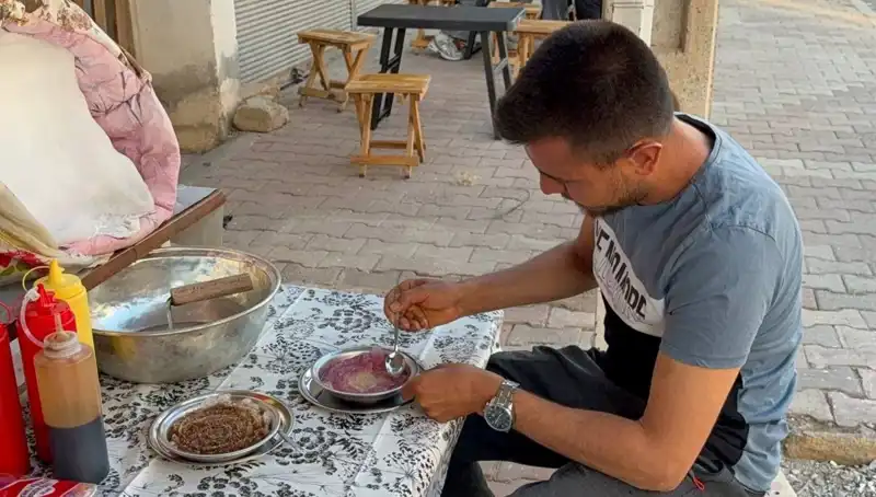 Toroslar’ın Zirvesinden Toplanan Şifalı Bitkiler: Fiyatı Sadece 50 TL