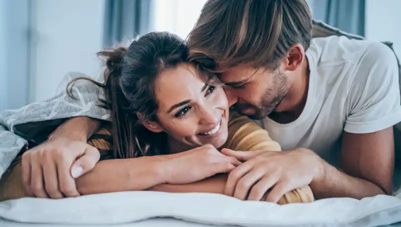 Eşinizle İlişkinizi Güçlendirecek 5 Özel Konuyu Öğrenin
